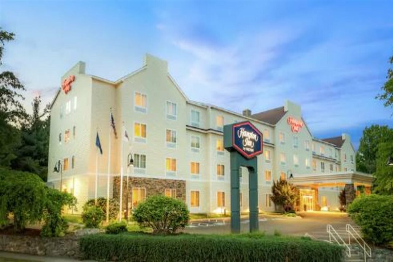 Фото Hampton Inn Nashua