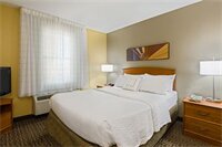 Фото TownePlace Suites by Marriott Mobile