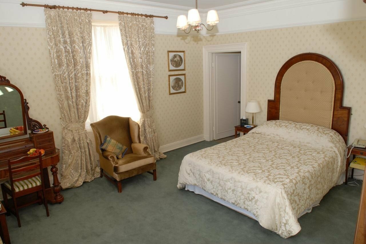 Фото Londonderry Arms Hotel