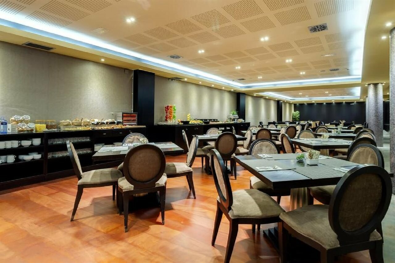 Фото Iberik Hotel Santo Domingo Plaza
