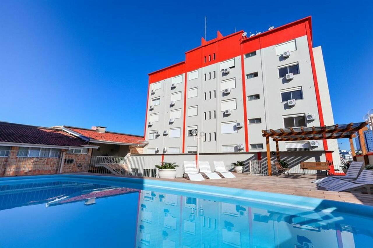 Фото Hotel Suárez Campo Bom