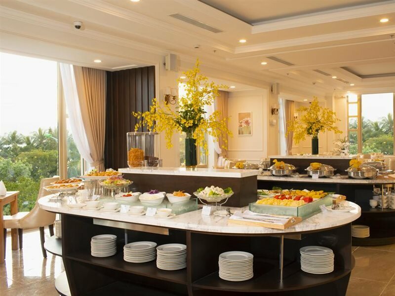 Фото MerPerle Beach Hotel