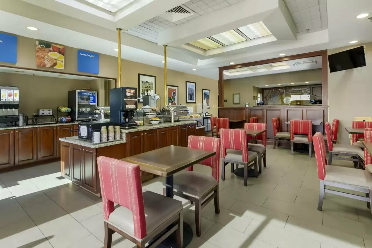 Фото Comfort Inn Blacksburg University Area