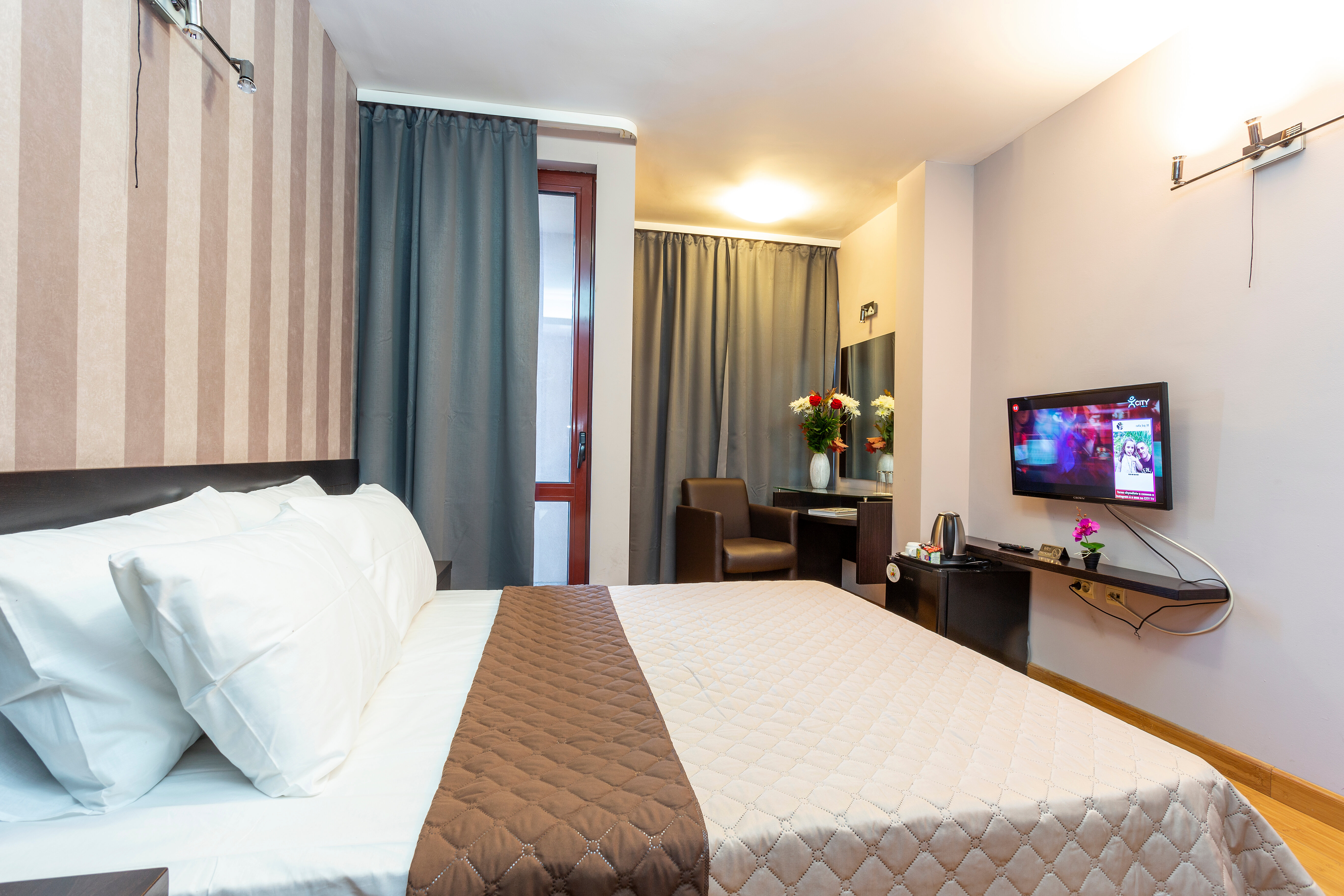 Фото CityHome Aparthotel