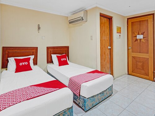 Гостиница Andalus Hotel в Сурабае