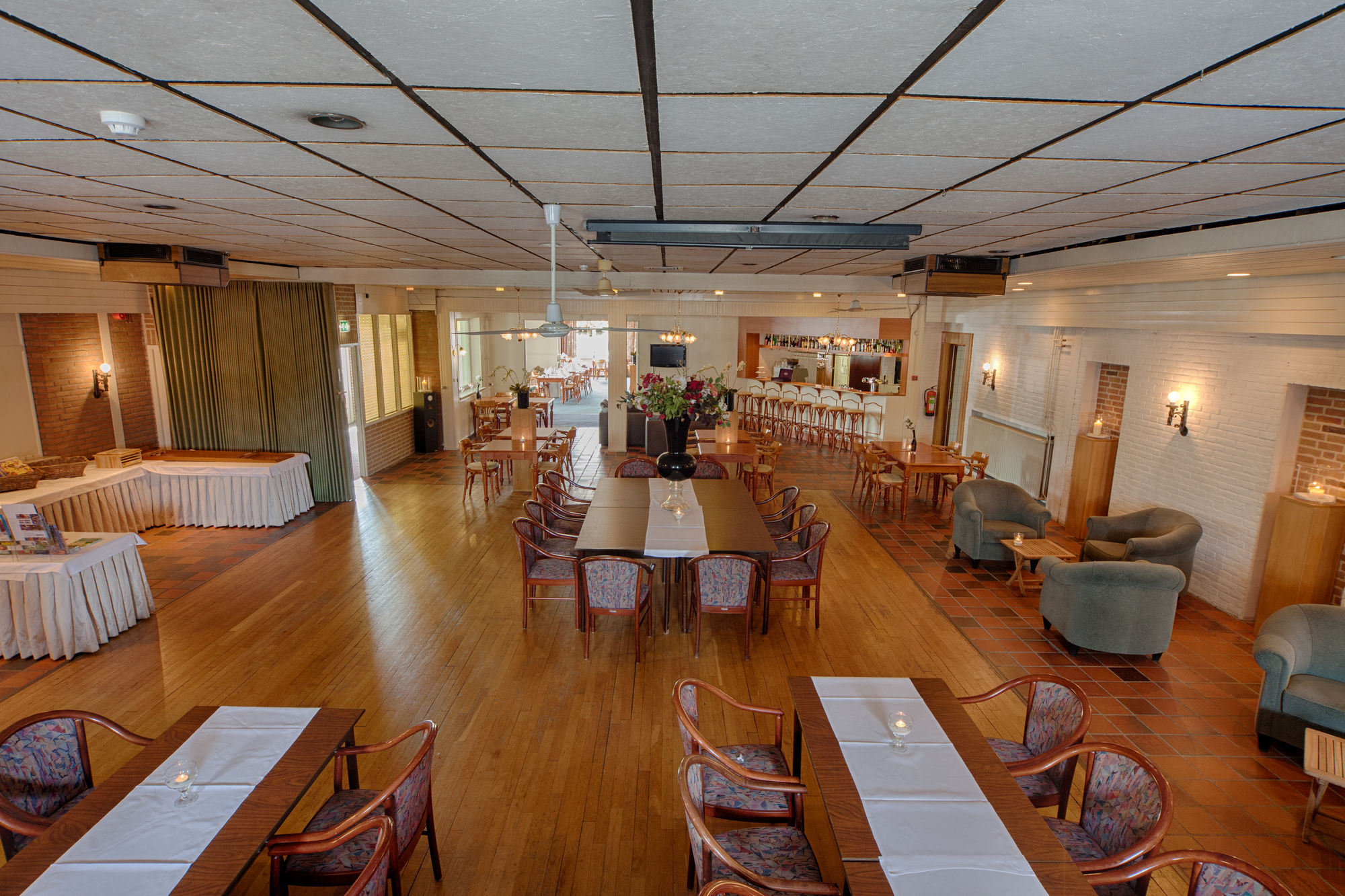 Фото Fletcher Hotel-Restaurant De Gelderse Poort