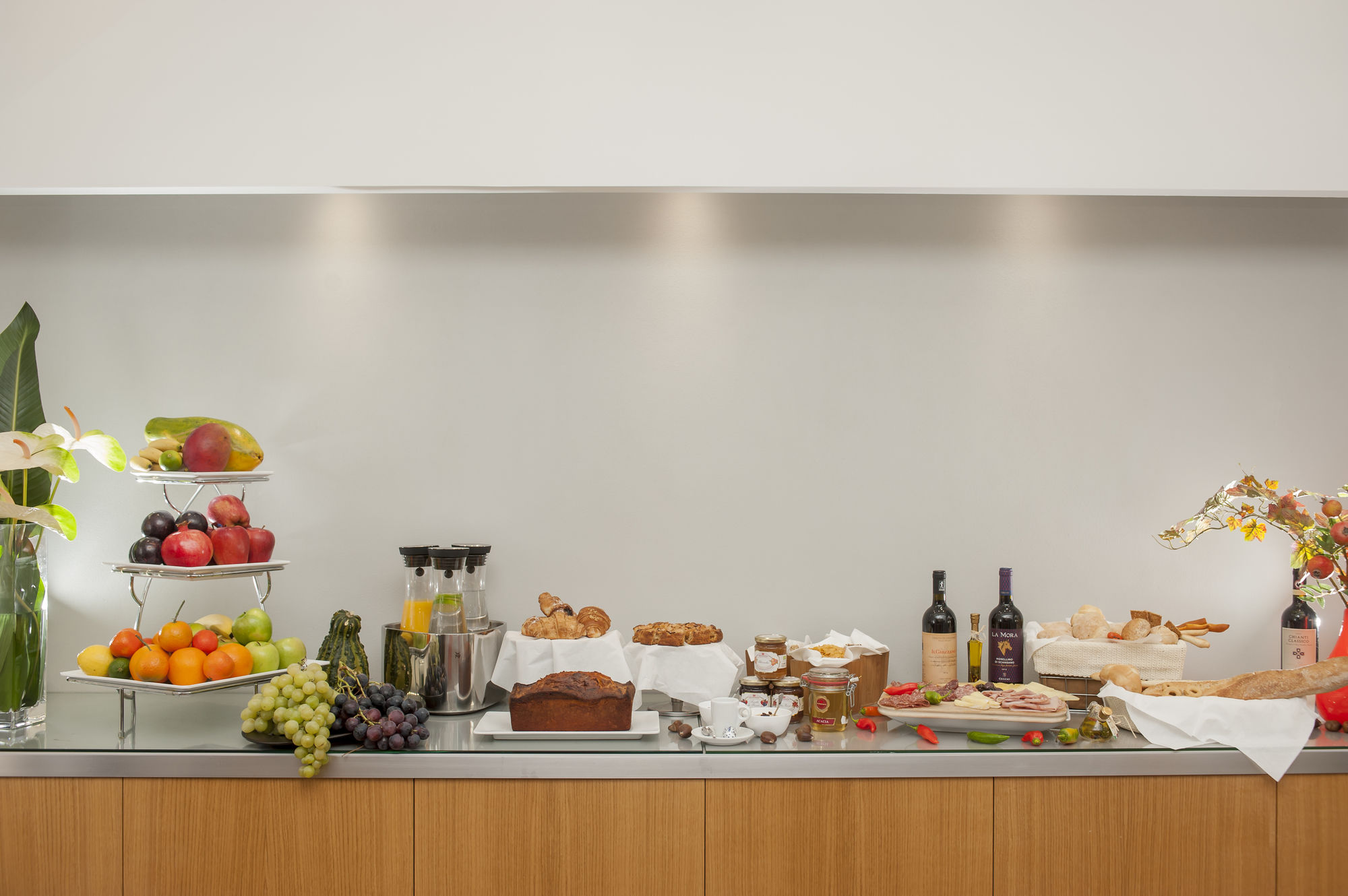 Фото Daphne Luxury Suites