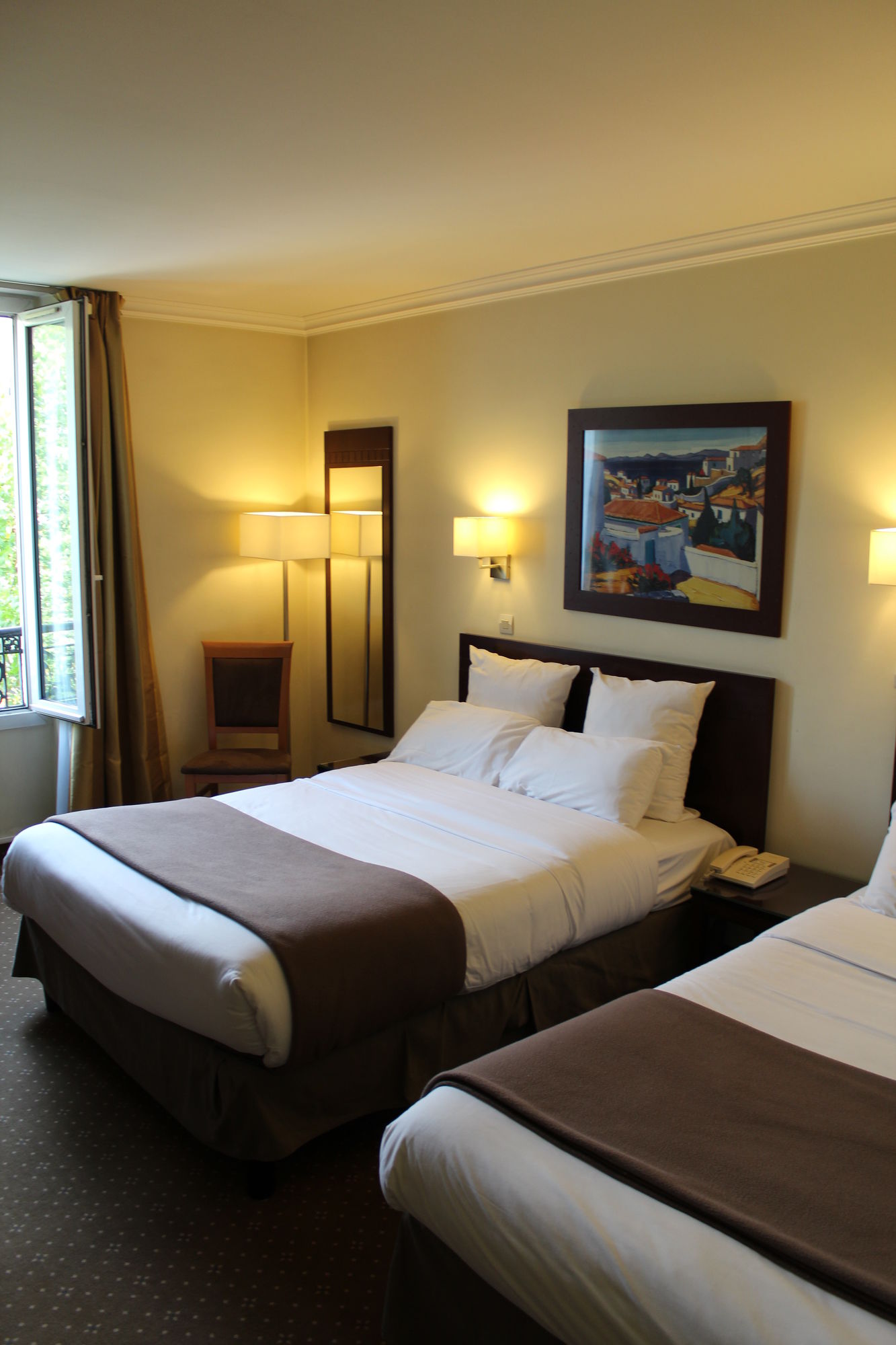 Фото Saint Cyr Etoile