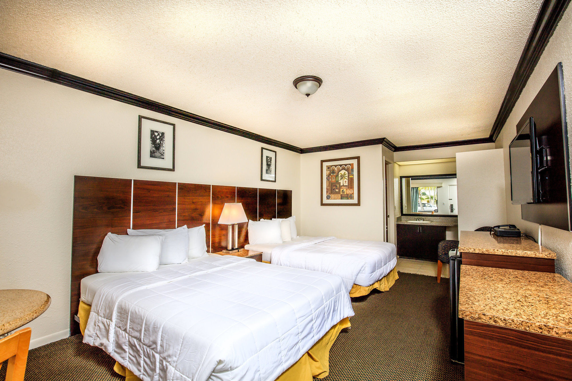 Фото Budget Host Inn