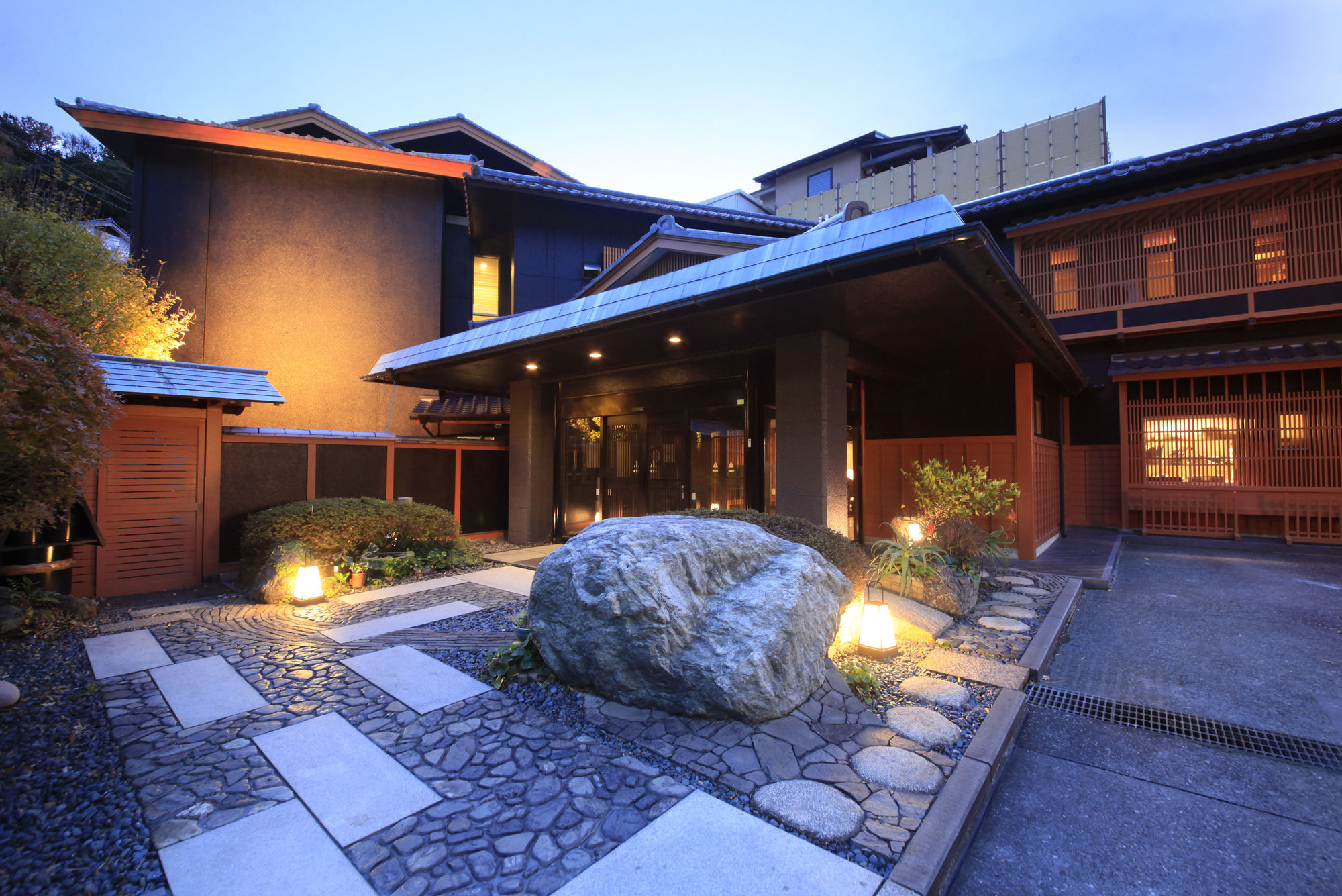 Фото Nishiizu Koyoi