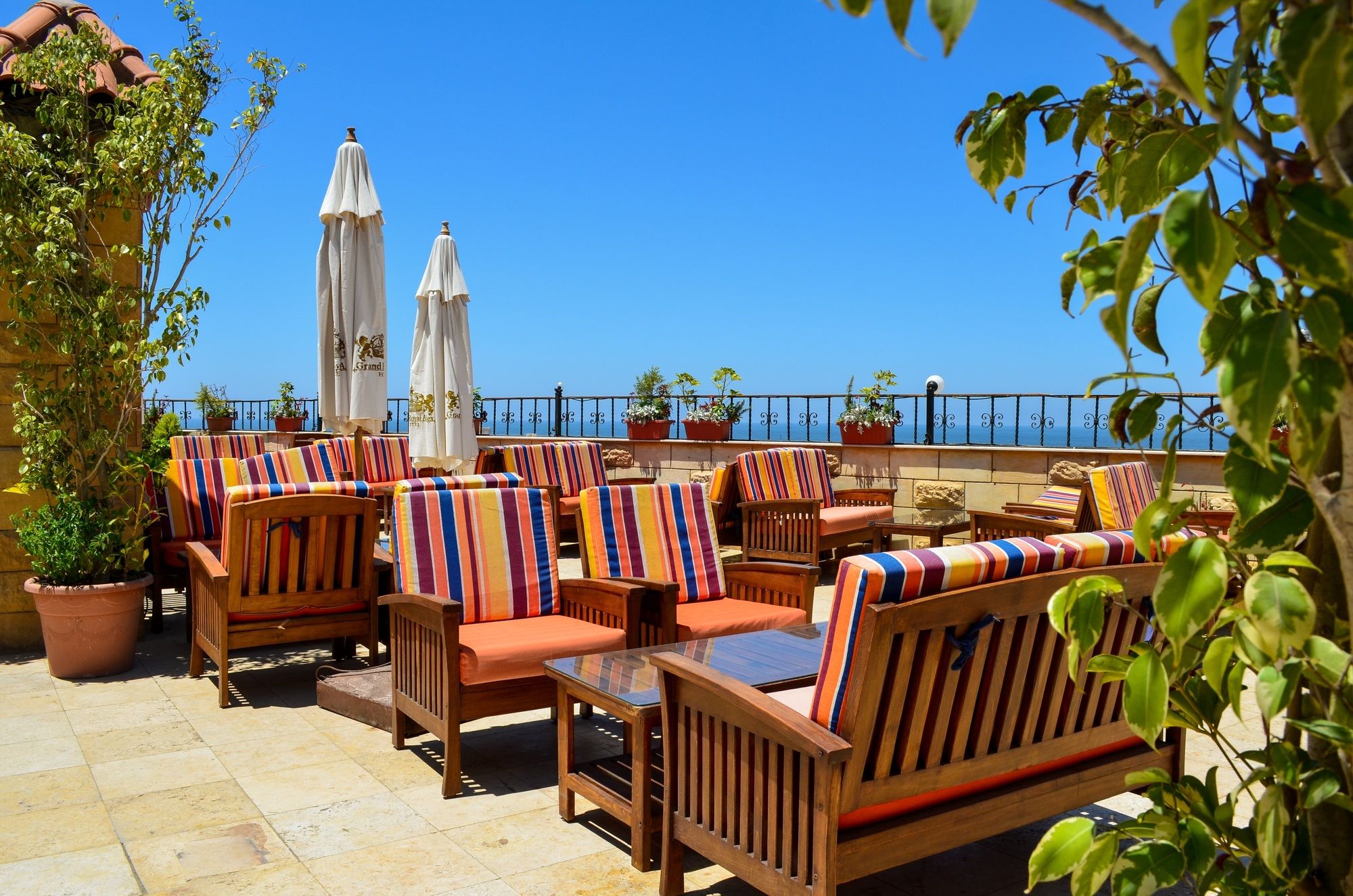 Фото Cherry Maryski Hotel