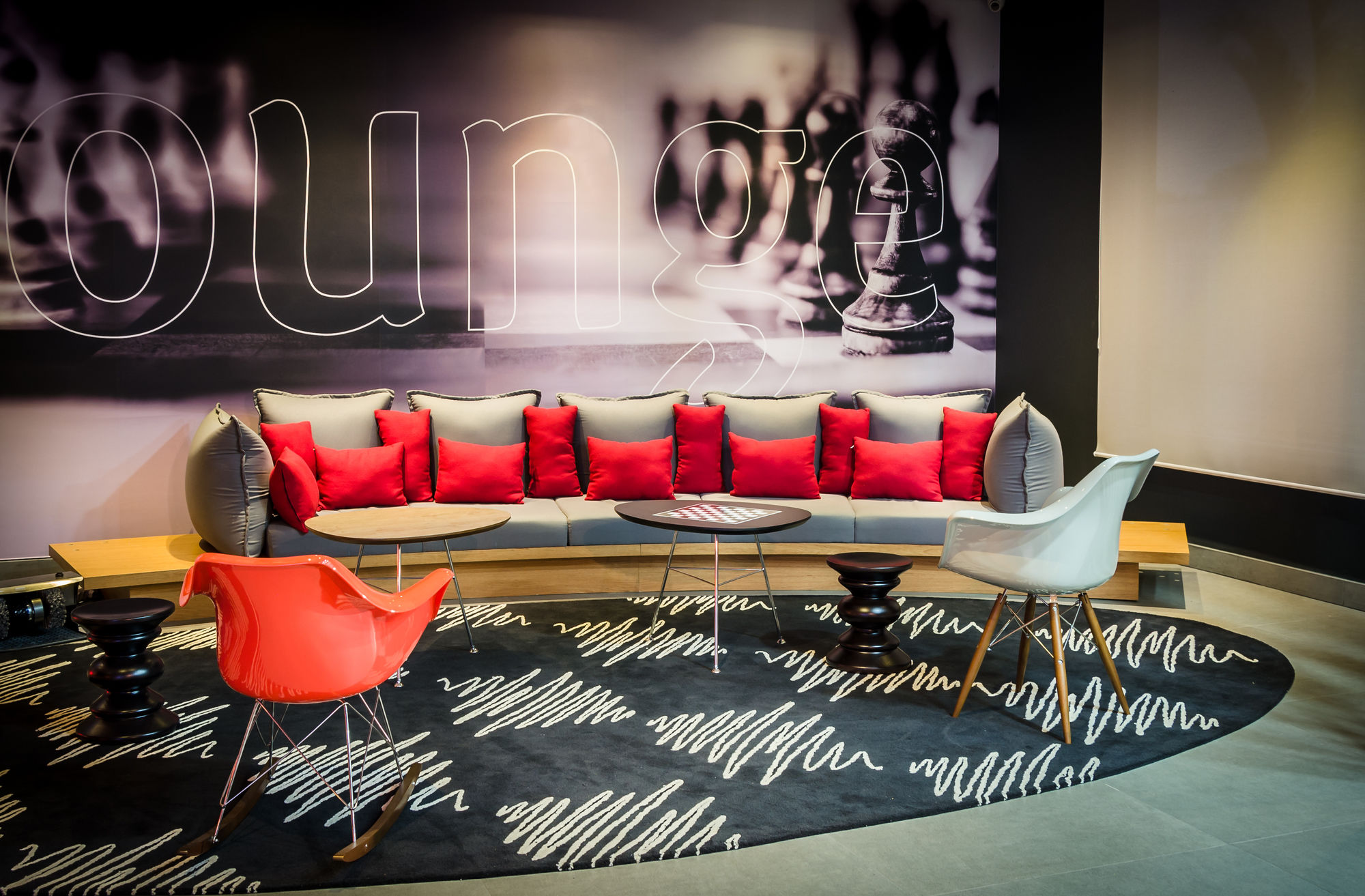 Фото Ibis Porto Alegre Assis Brasil