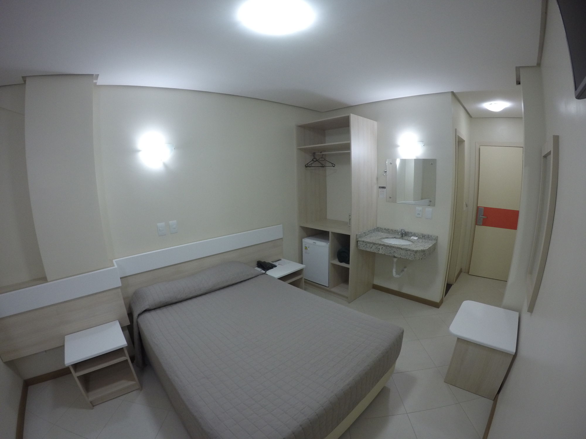 Фото Hotel Express Savoy Centro Histórico