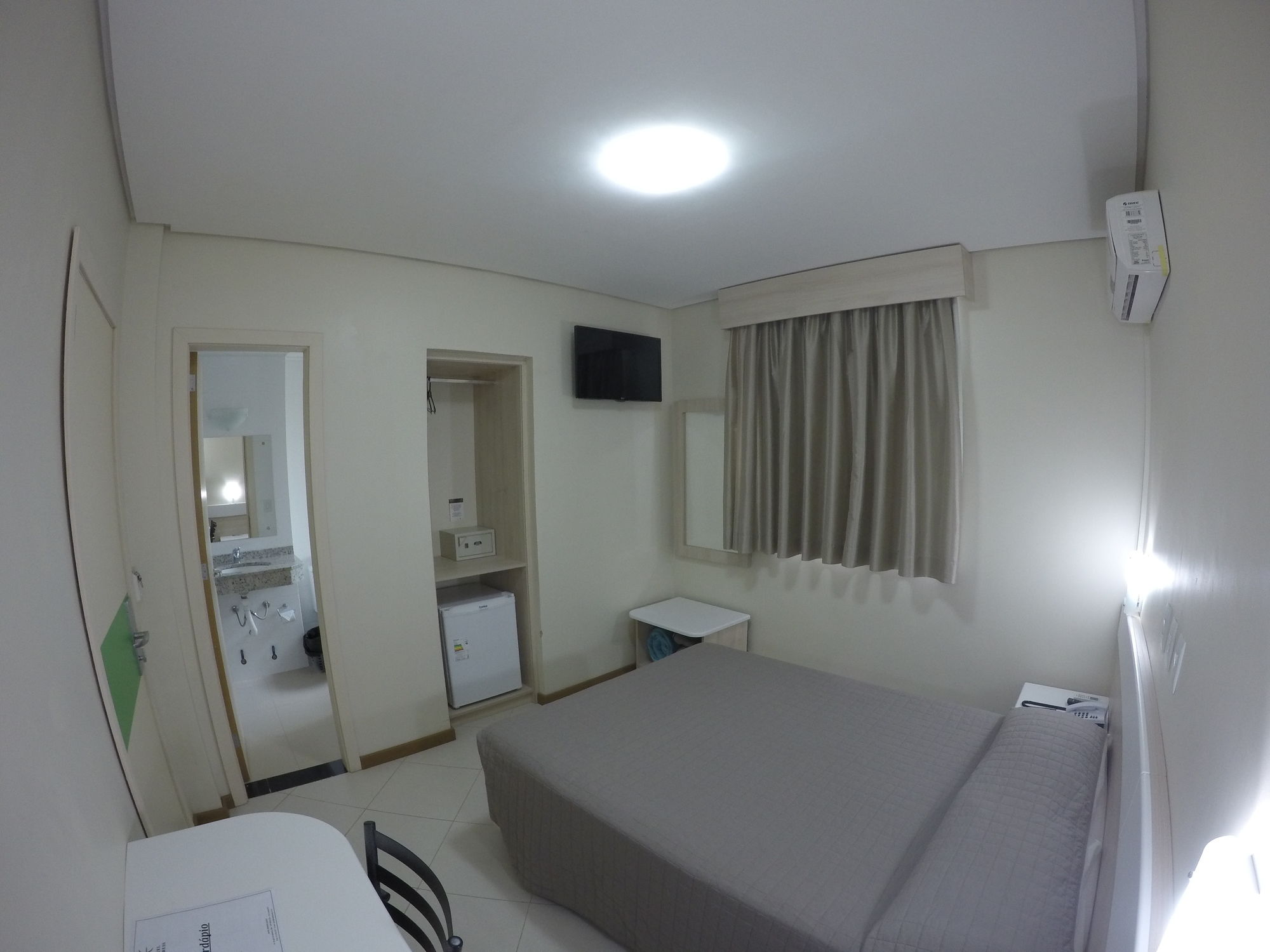 Фото Hotel Express Savoy Centro Histórico