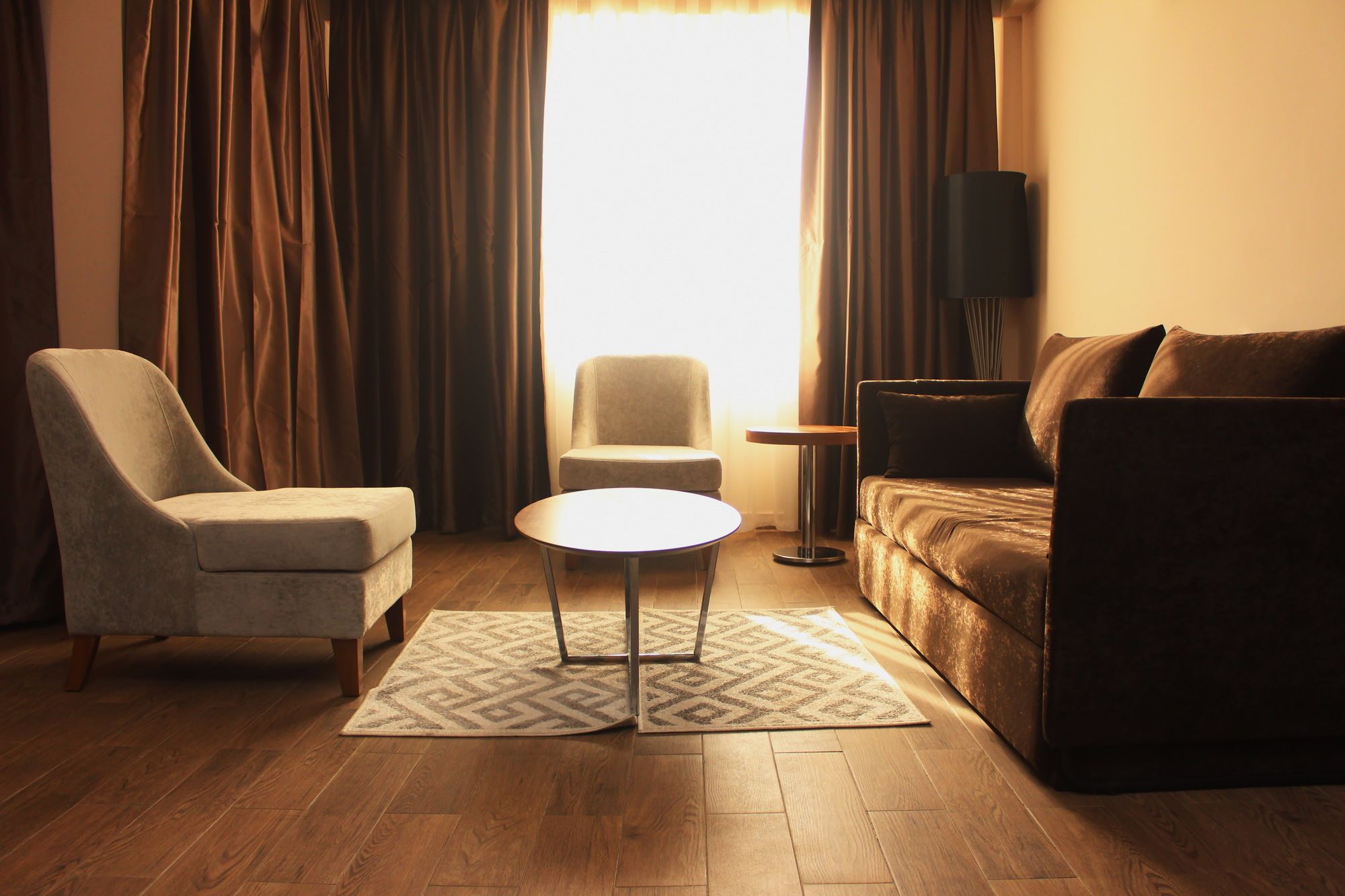 Фото Ah Hotel & Conference