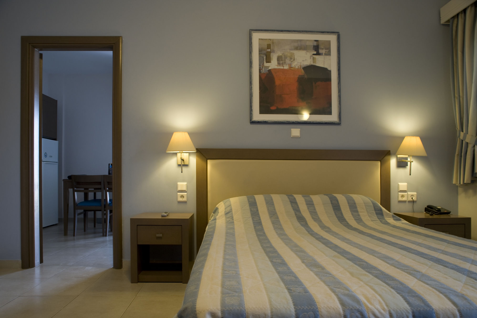 Фото Philoxenia Hotel