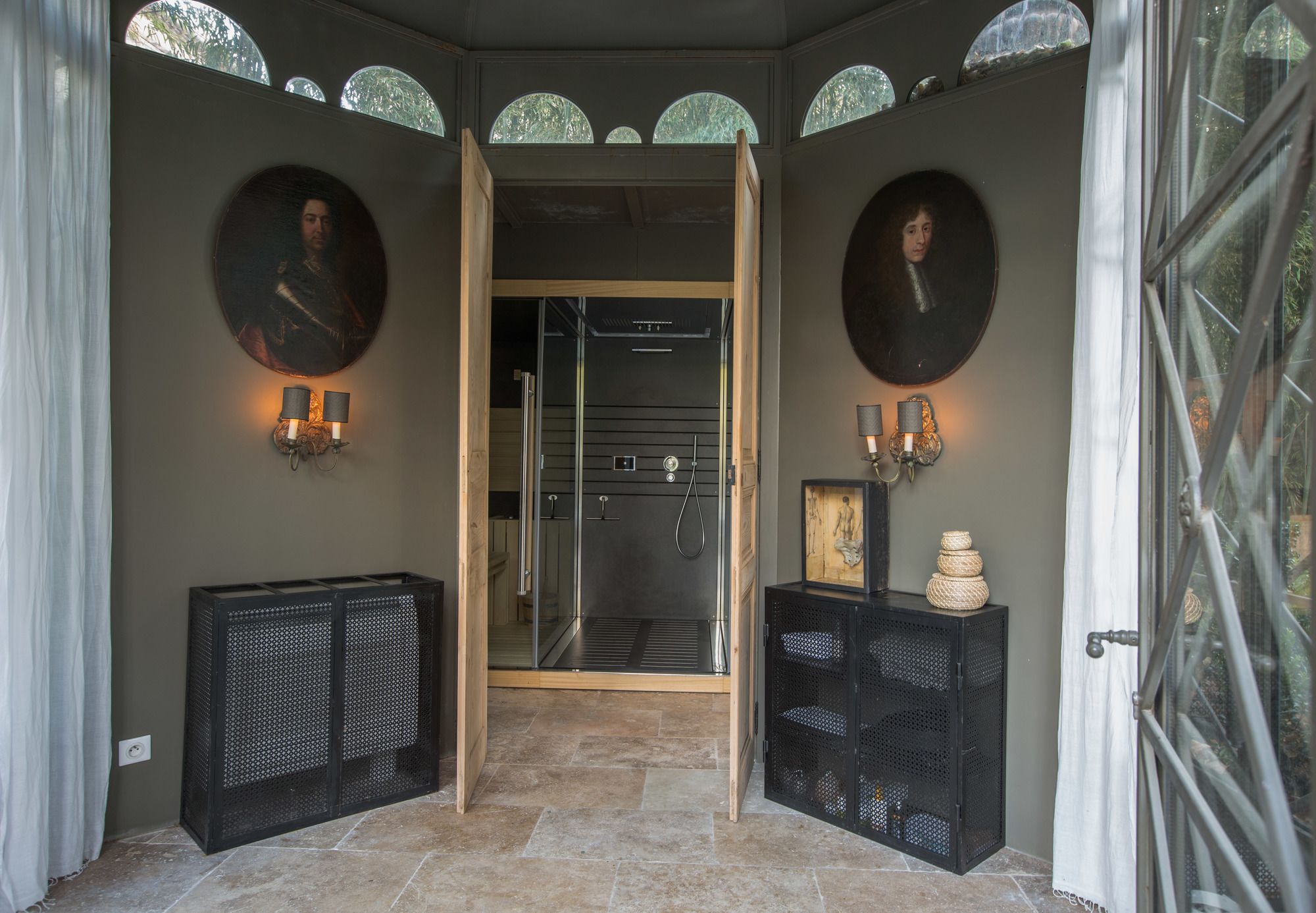 Фото La Divine Comédie - Demeure Privée & SPA