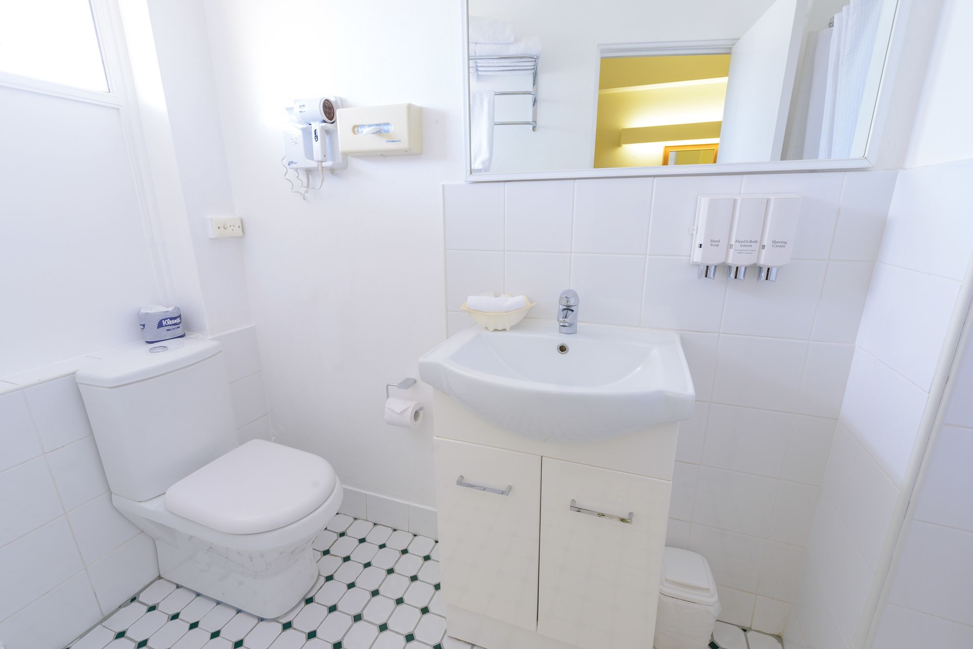 Фото Comfort Inn North Shore