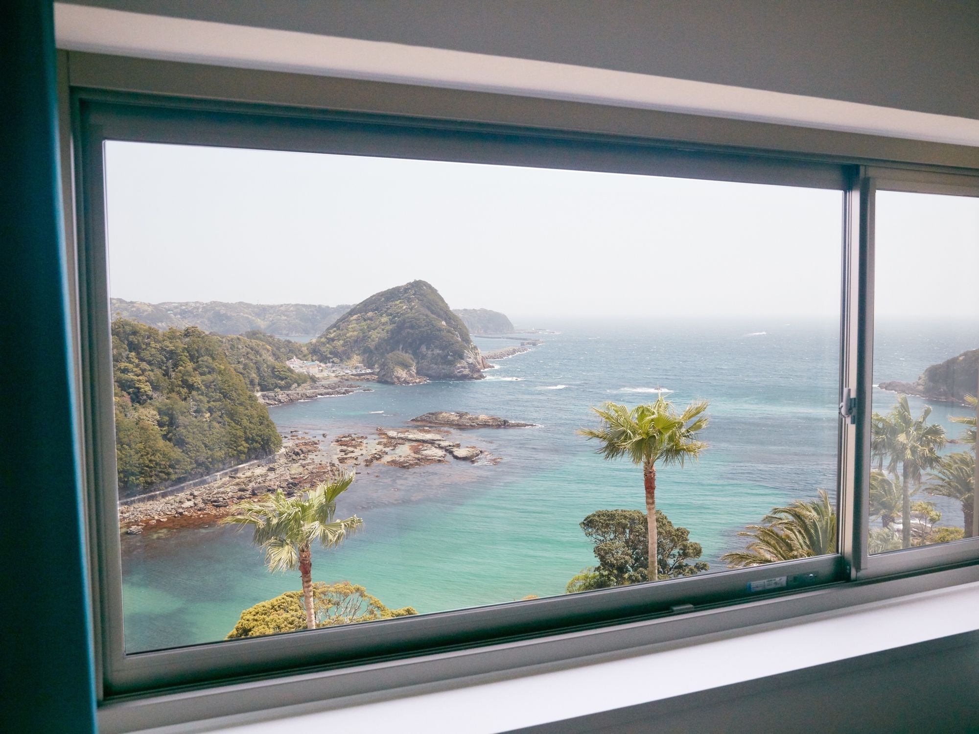 Фото Shimoda Tokyu Hotel