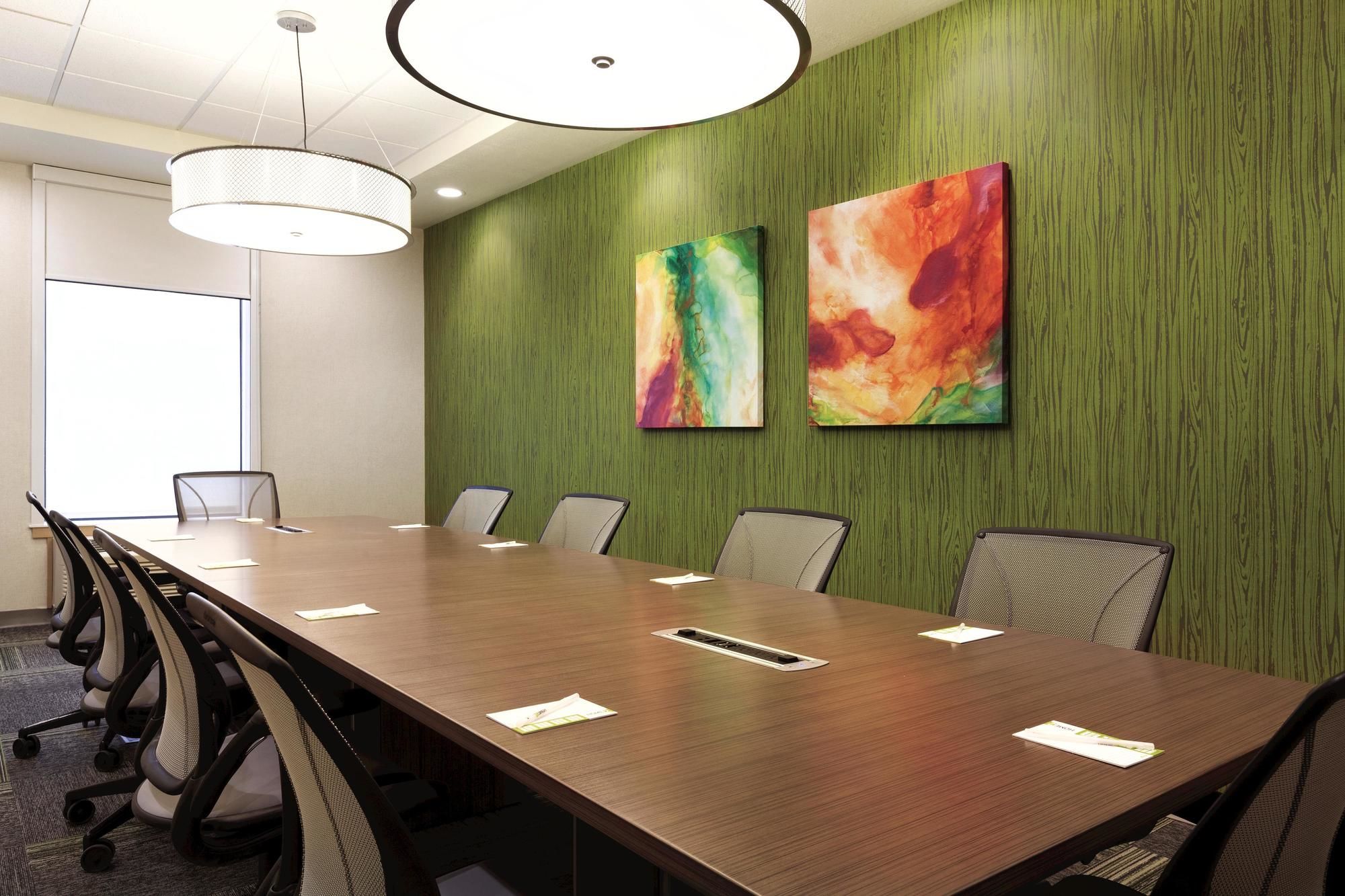 Фото Home2 Suites by Hilton Salt Lake City East