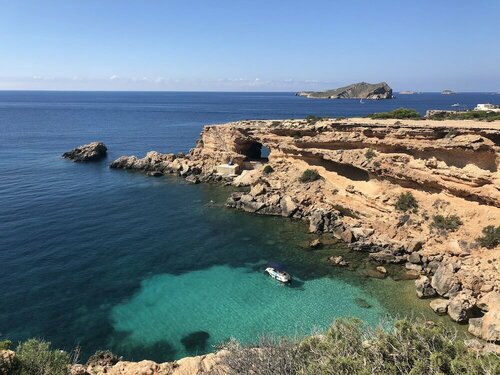 Внешний вид отеля Hotel Osiris Ibiza в Сан-Антонио-де-Портмани, фото 2