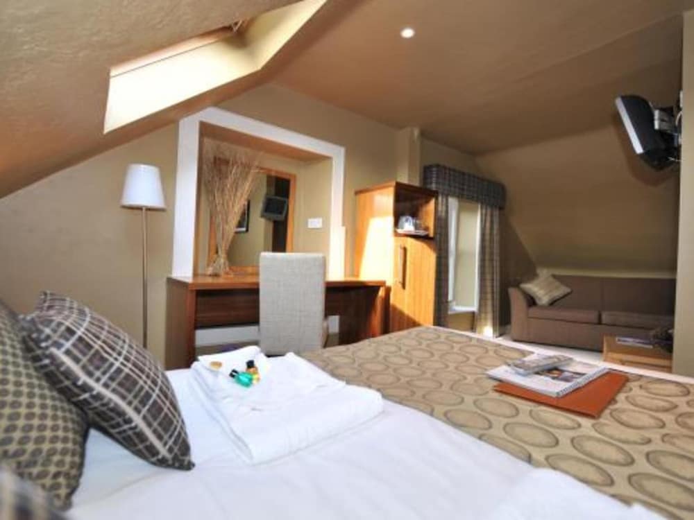 Фото Poppies Hotel