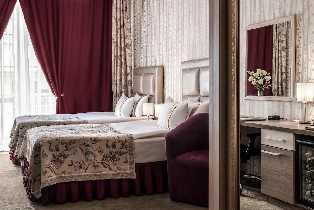 Фото Best Western Plus Flowers Hotel