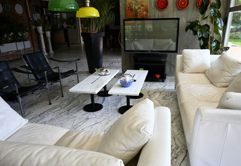 Фото Hotel Marina