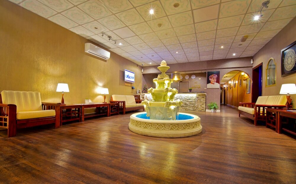 Фото Mutrah Hotel