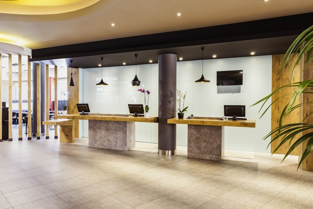 Фото Ibis Madrid Aeropuerto Barajas