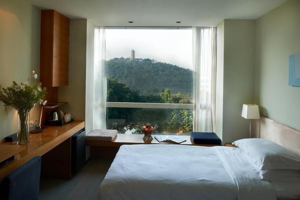 Фото Hotel Kapok Wuxi