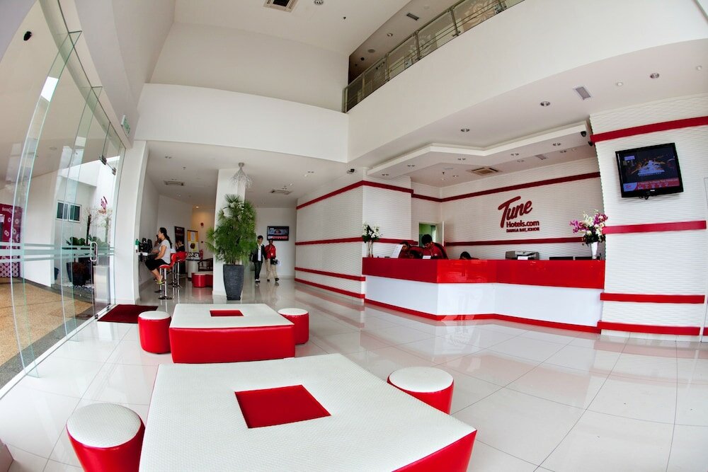 Фото Tune Hotel - Danga Bay, Johor