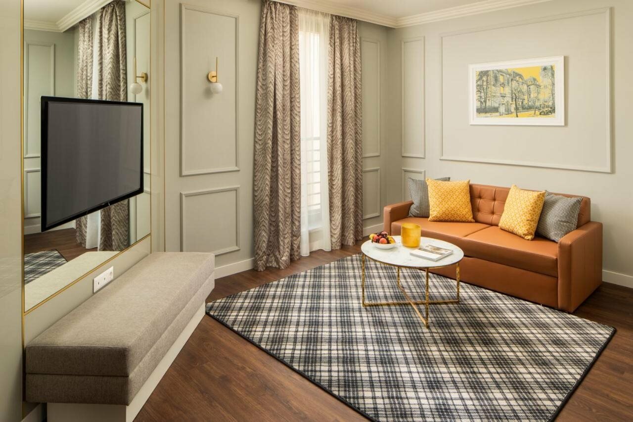 Фото Mamaison Residence Izabella Budapest