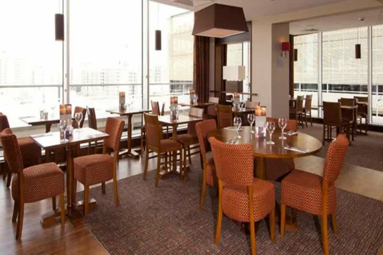 Фото Premier Inn London Stratford