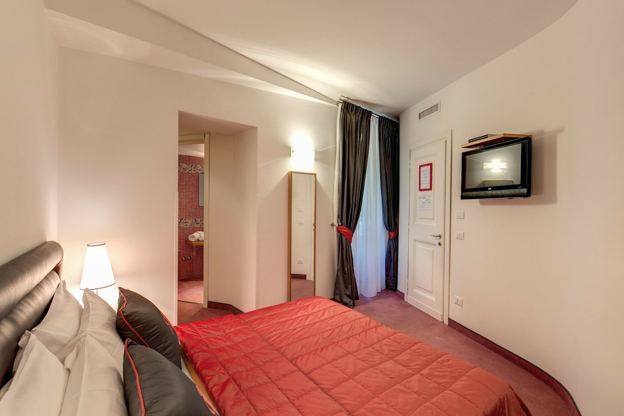 Фото Residenza RomAntica