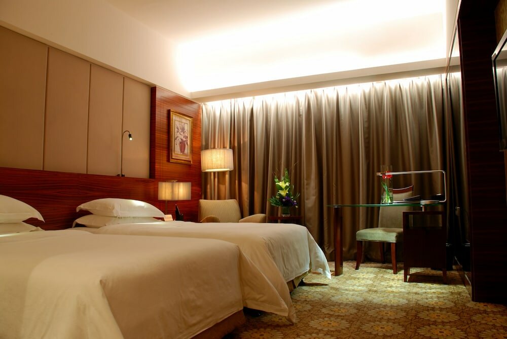 Фото Good International Hotel