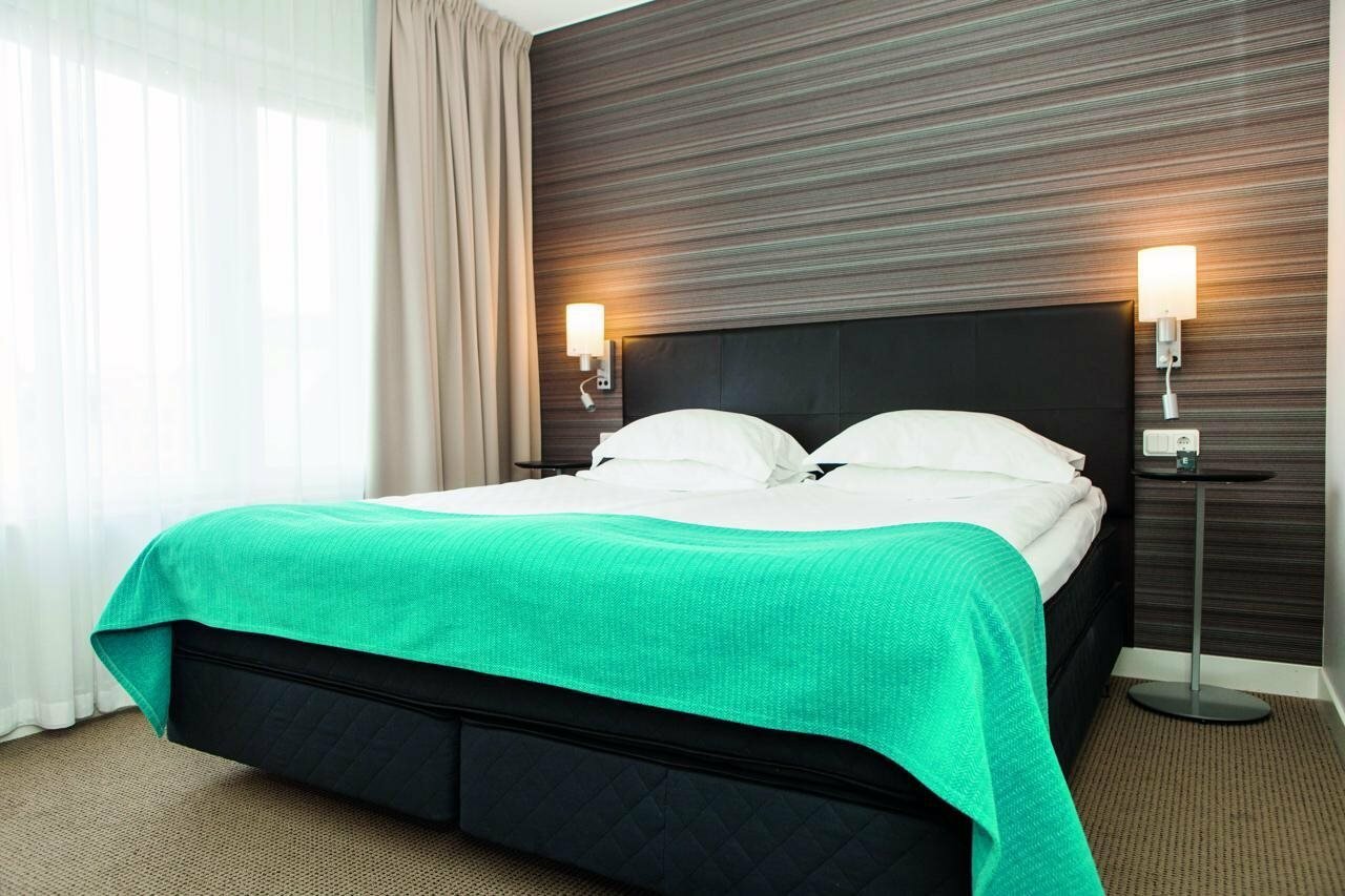 Фото Elite Hotel Marina Plaza