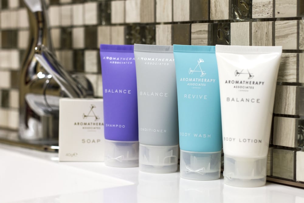 Фото Foxwood Inn & Suites