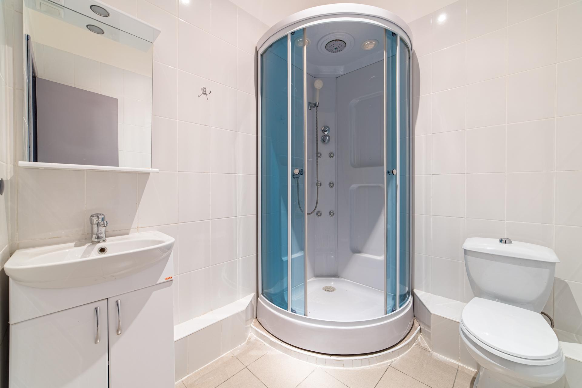 Фото Номера на Япеева