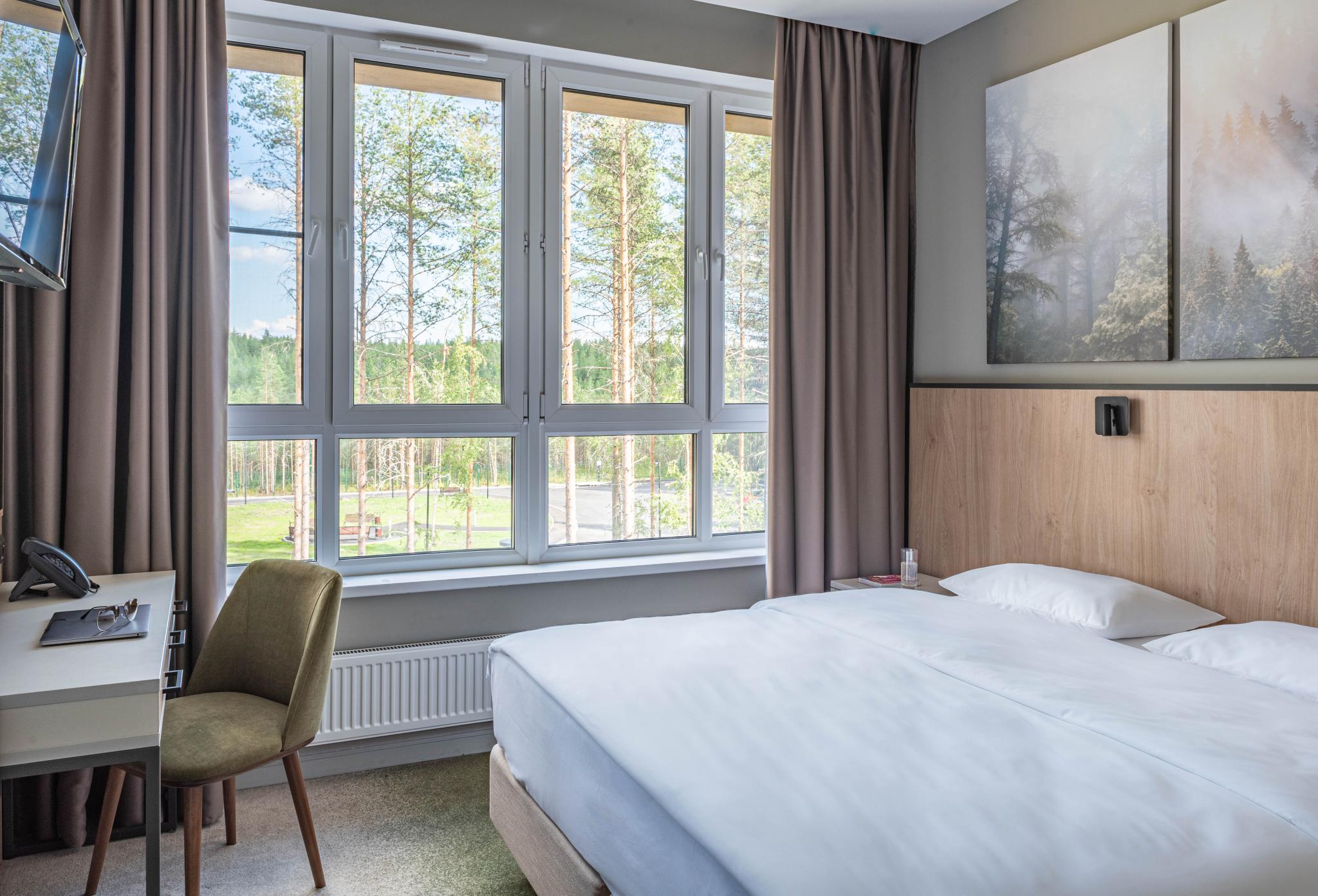 Фото отеля 2