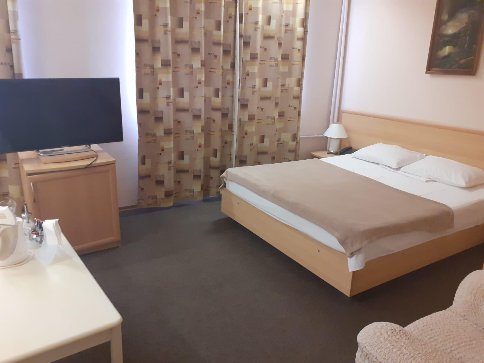 Фото отеля 2