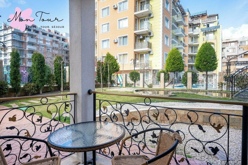 Фото Mon Tour apartments