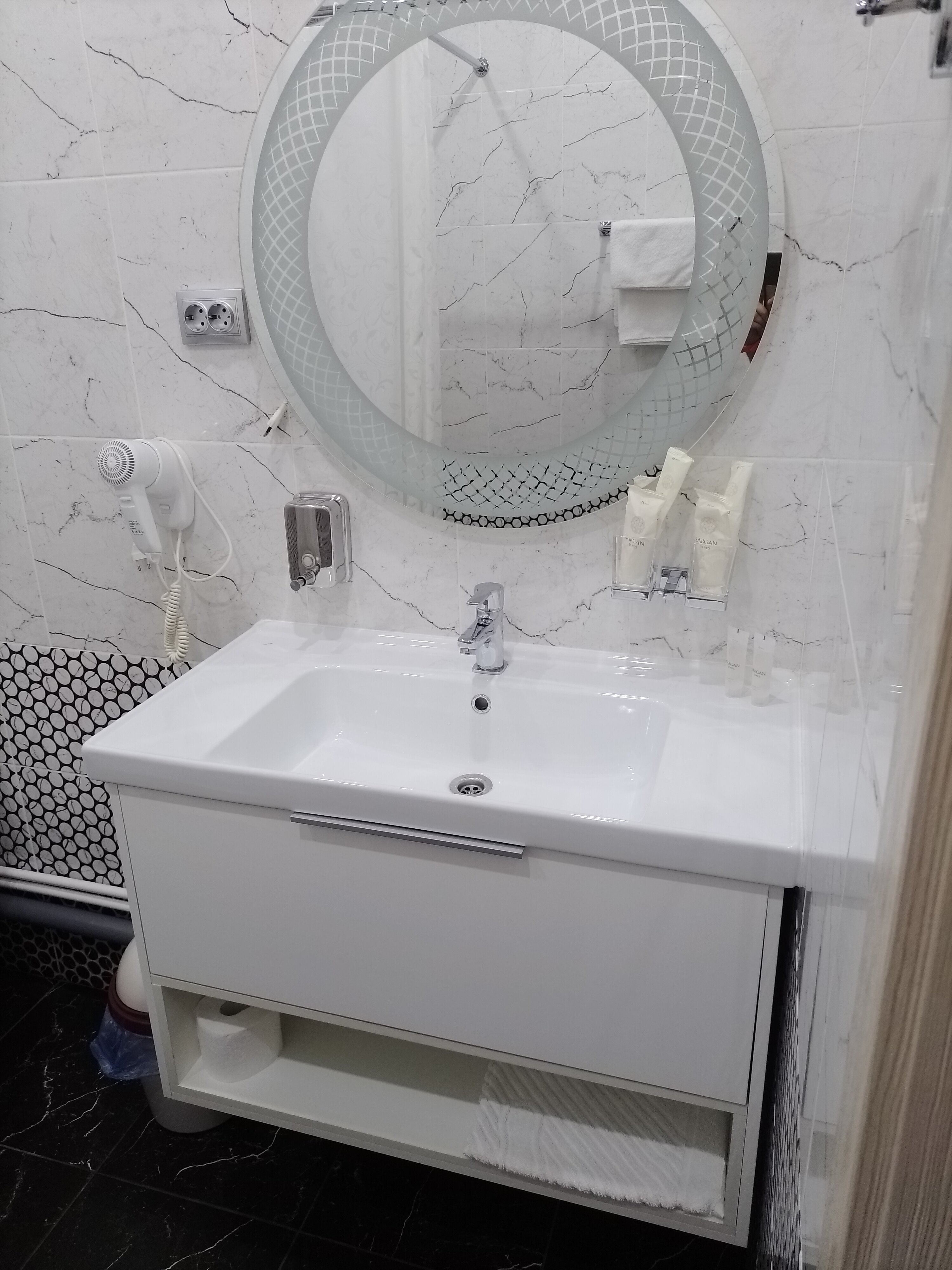 Фото Victoria City