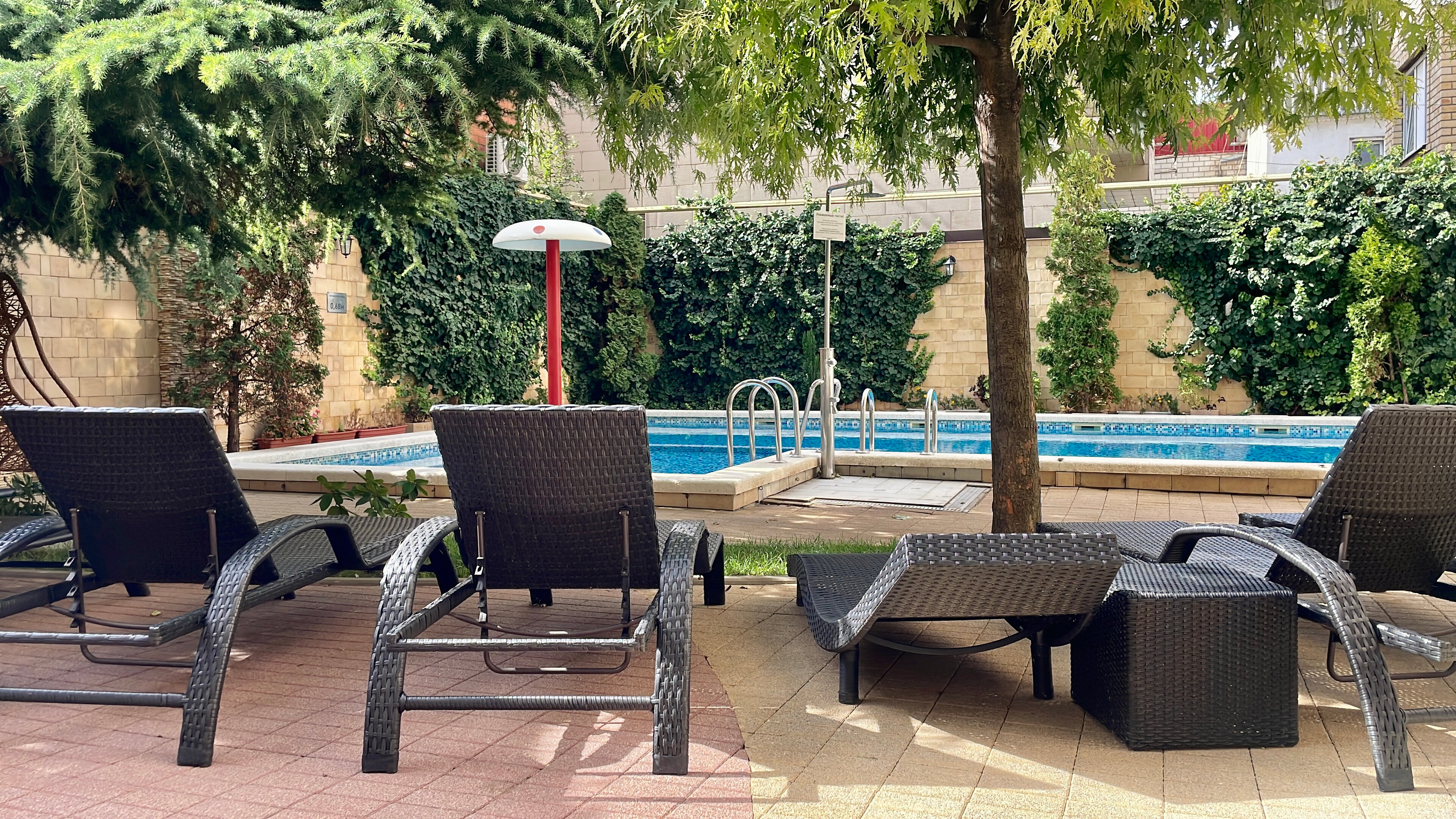 Фото Отель Анапа Лазурная