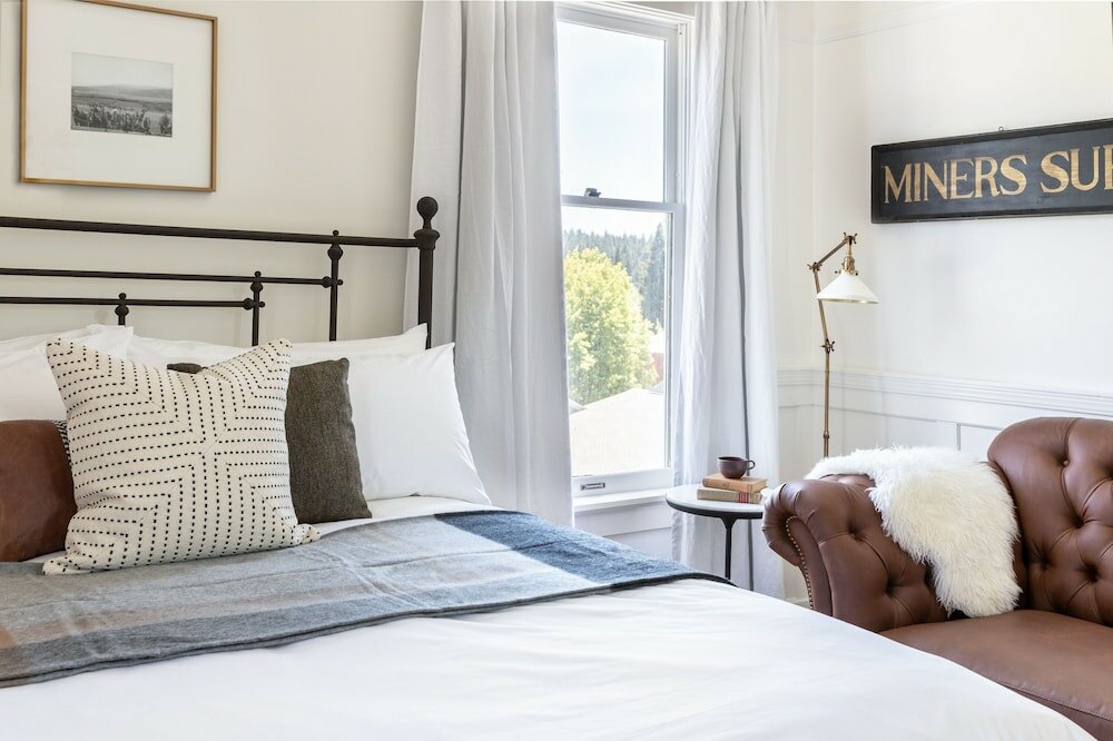 Фото Holbrooke Hotel