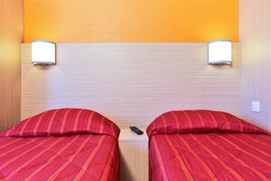 Premiere Classe Douai - Cuincy (Hauts-de-France, Nord, Arrondissement de Douai, Cuincy, Rue Maximilien de Robespierre), hotel