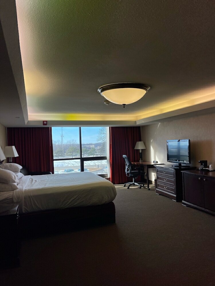 Фото Hotel Lotus Kansas City Merriam