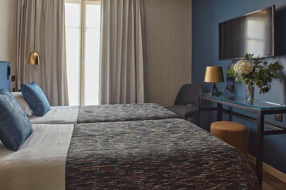 Фото Hotel Atmospheres Paris