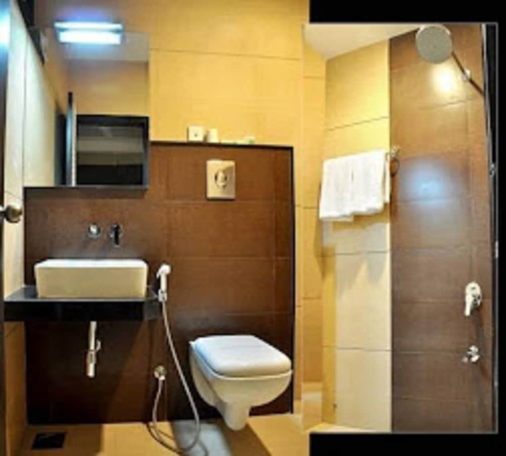 Фото Hotel Shree Narayana