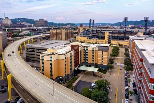 Внешний вид отеля Hyatt Place Pittsburgh-North Shore в Питтсбурге, фото 2